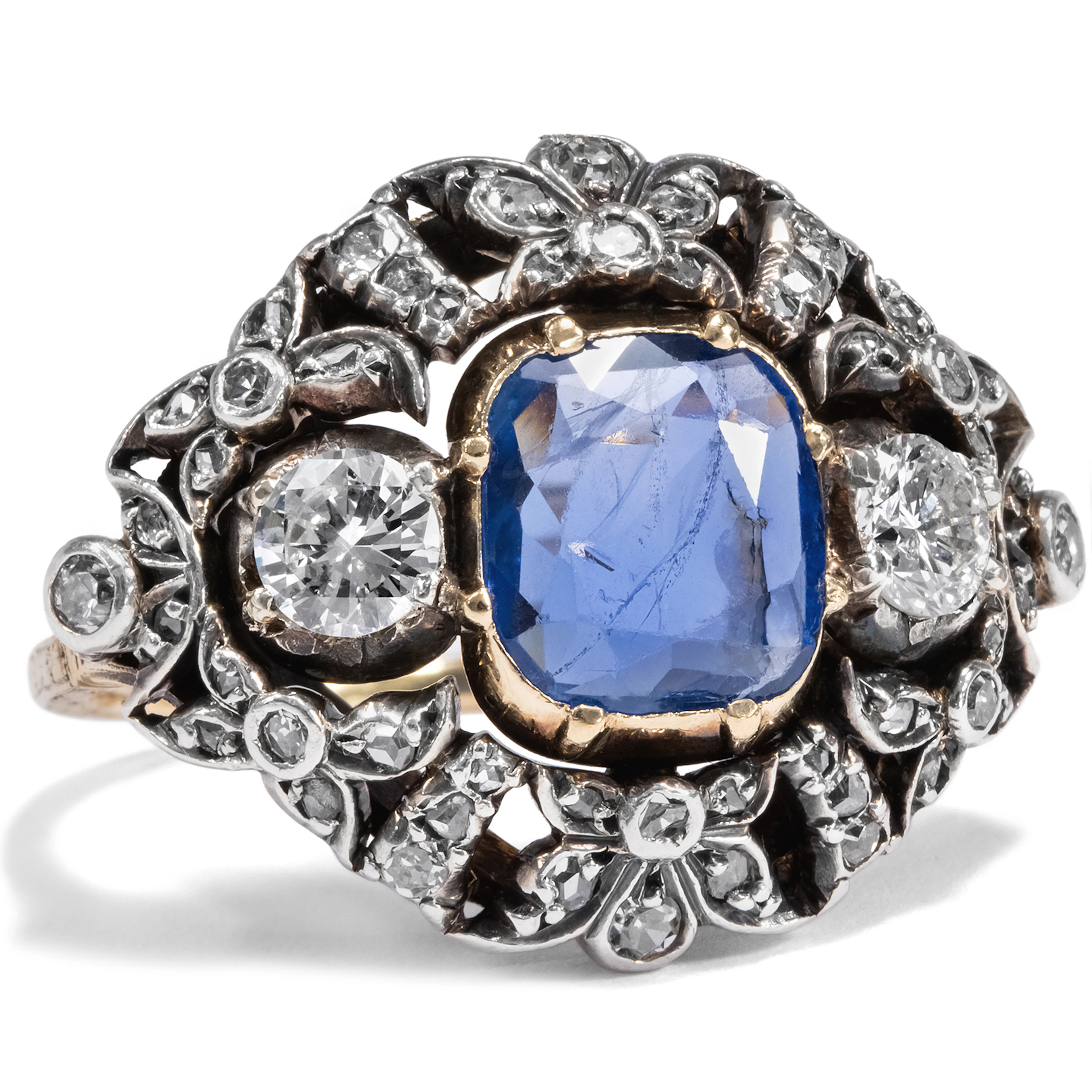 Magnificent Victorian Ring with Sapphire & Diamonds, c. 1890