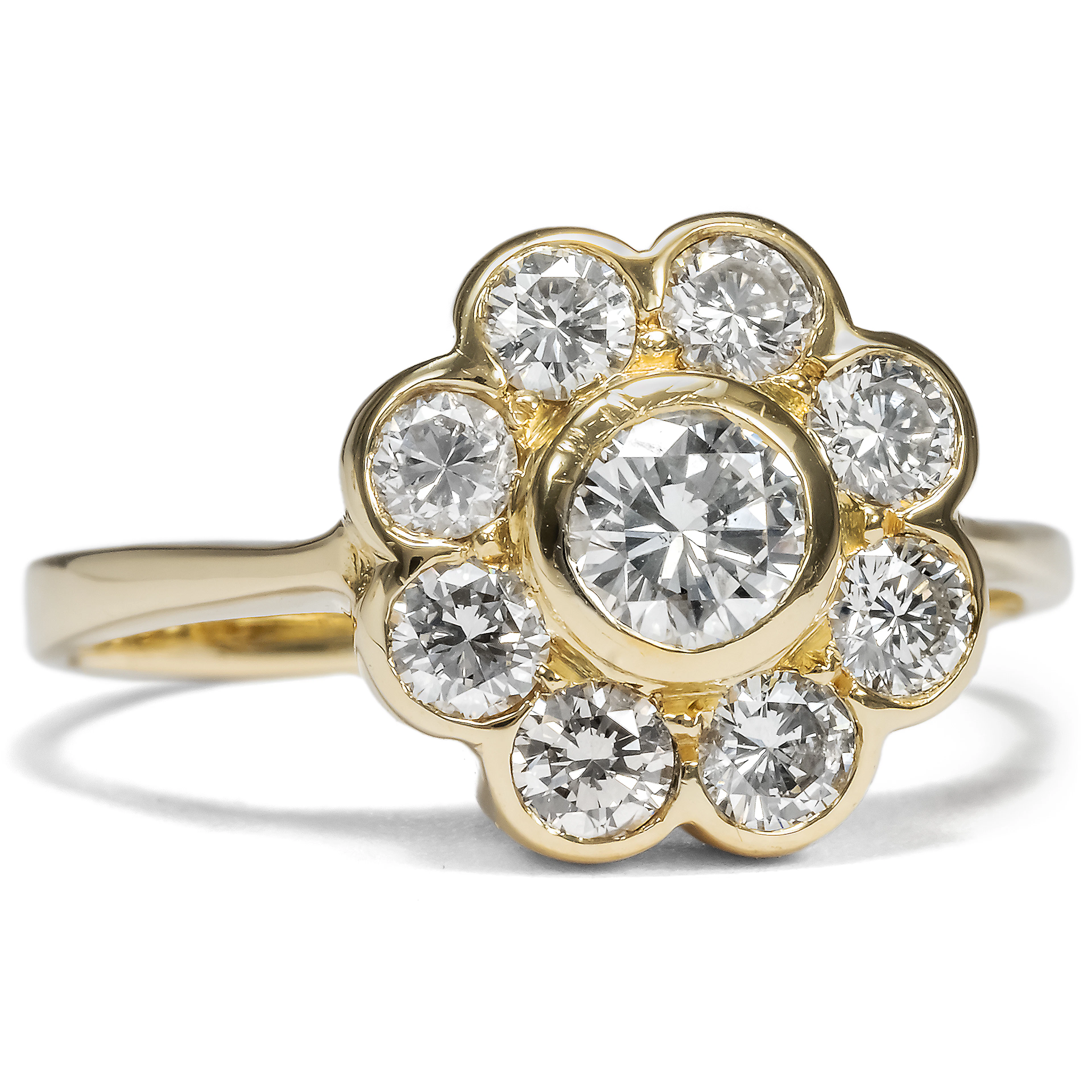 Vintage Daisy Ring with 1.40 ct Diamonds in Yellow Gold, c. 1990