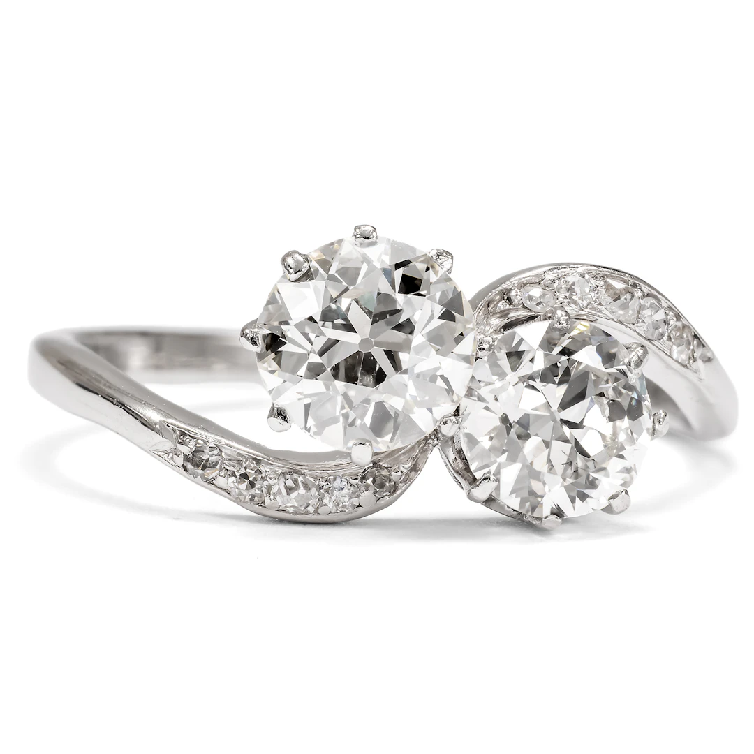 Antique Toi-et-moi Ring with 1.55 ct Diamonds in Platinum, c. 1910