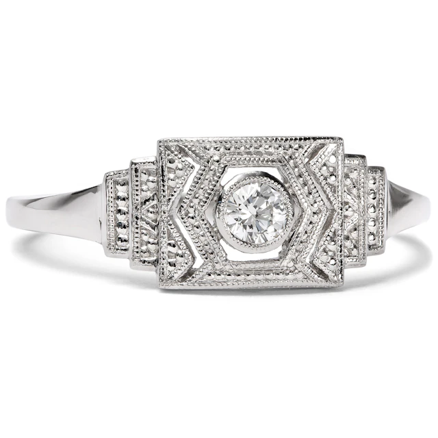 Sustainable Platinum Ring with 0.11 ct Vintage Brilliant, from Our Workshop