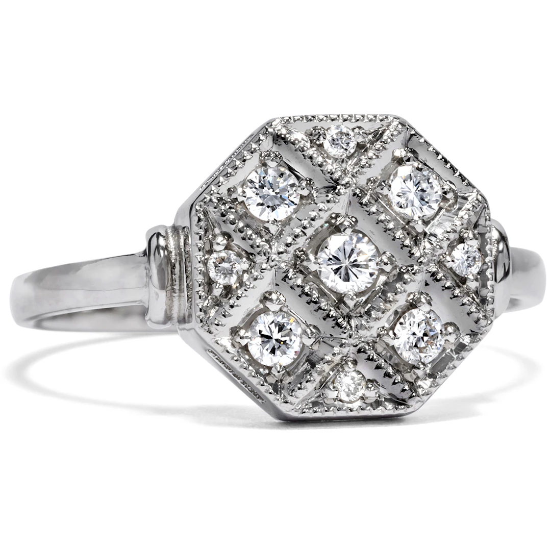 Unworn Sustainable Ring With Vintage Diamonds From Our Workshop