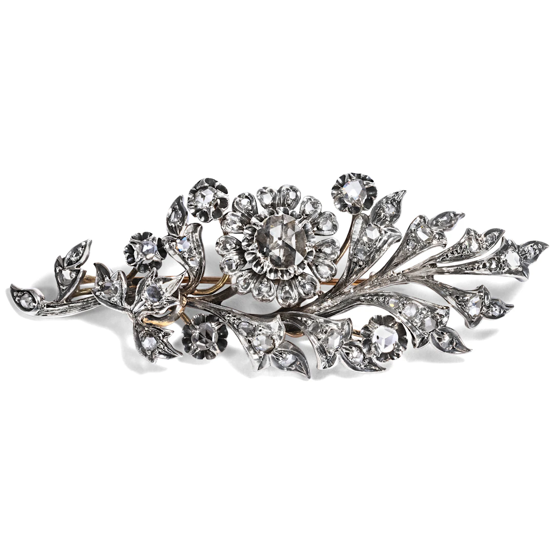 Large Flower Brooch With Rose Diamonds in Silver On Gold, Probably