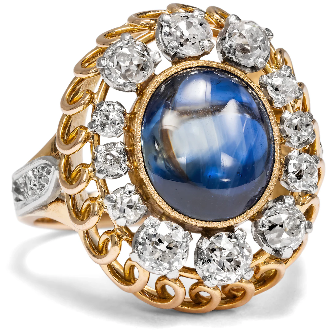 Luxurious "Retro Style" Ring with Sapphire & Diamonds, France c. 1950