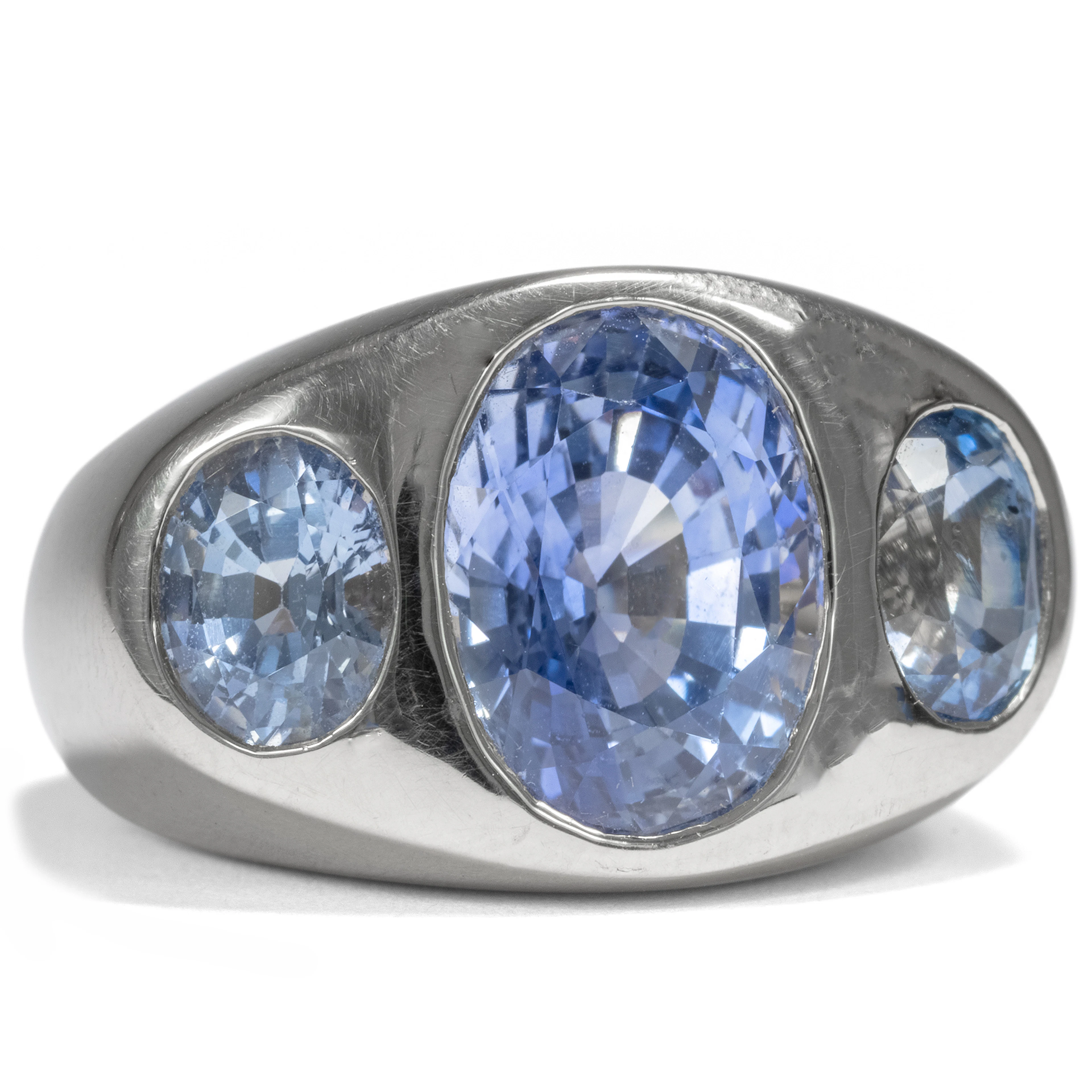 Solid Vintage White Gold Ring With Three Light Blue Sapphires, 14.1ct