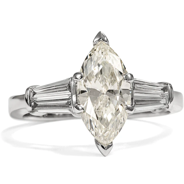 Vintage Ring with 2.01 ct Marquise Diamond, New York 2017