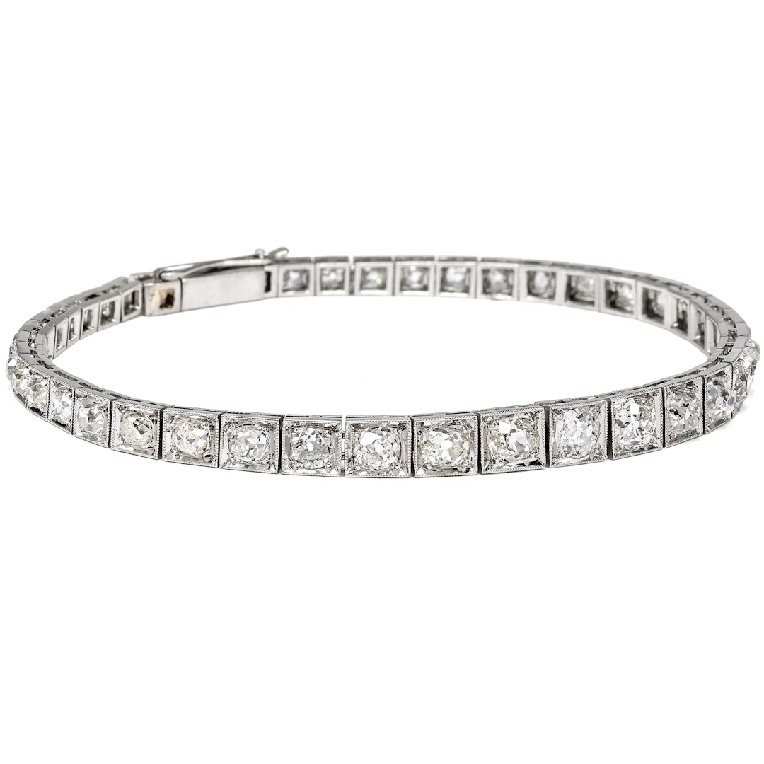 Antique Rivière Bracelet with 4.78 ct Diamonds in Platinum, French, c. 1925