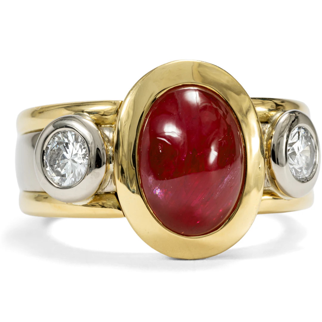 Vintage Ring with 6.15 ct Ruby and Diamonds in Gold, Germany, c. 1990