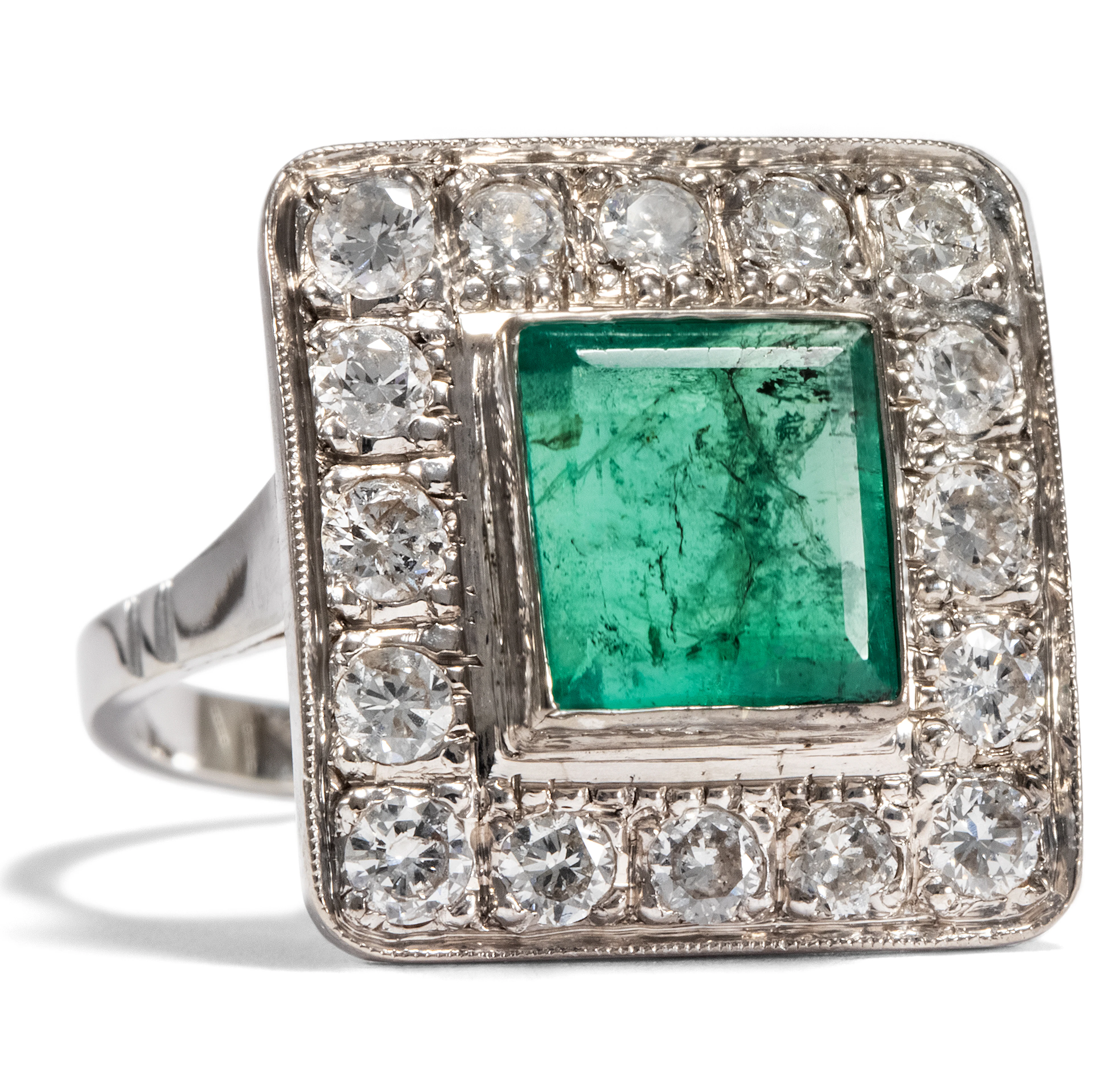Vintage Emerald Ring With Entourage of Diamonds, Amsterdam ca. 1970