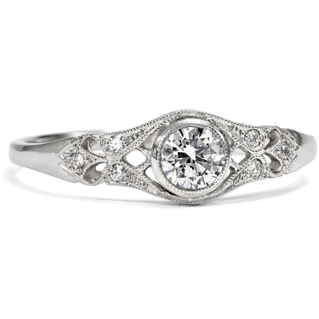 Delicate Ring with a 0.30 ct IF GIA Diamond in Platinum, from Our Workshop