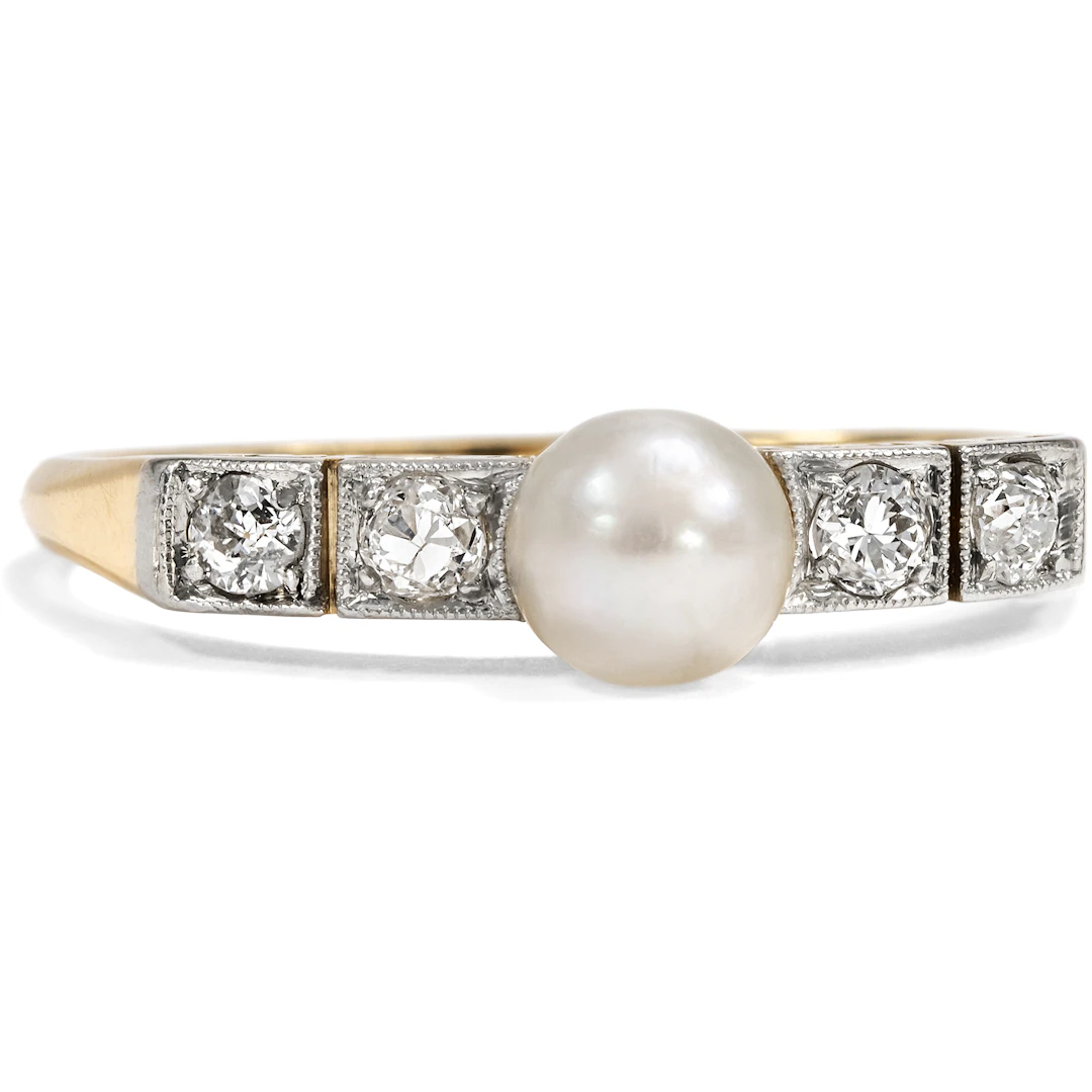 Delicate Belle Époque Ring with Natural Pearl & Diamonds, c. 1910