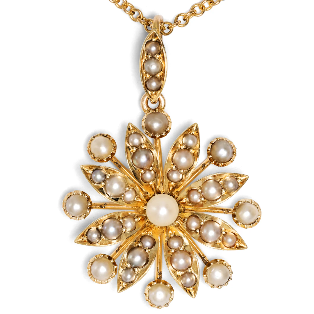 Victorian pearl pendant in gold on chain, England circa 1900