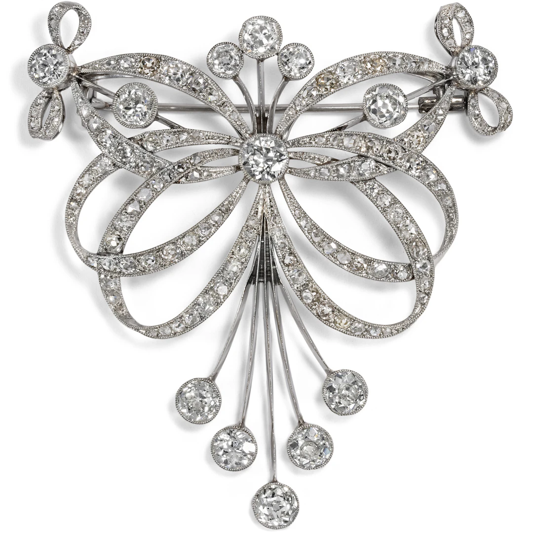 Antique Corsage Ornament with 11.80 ct Diamonds in Platinum, c. 1910