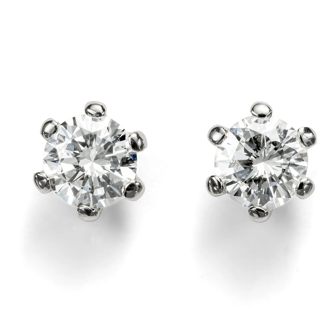 Exquisite vintage Diamonds Set in Platinum Stud Earrings From Our Workshop