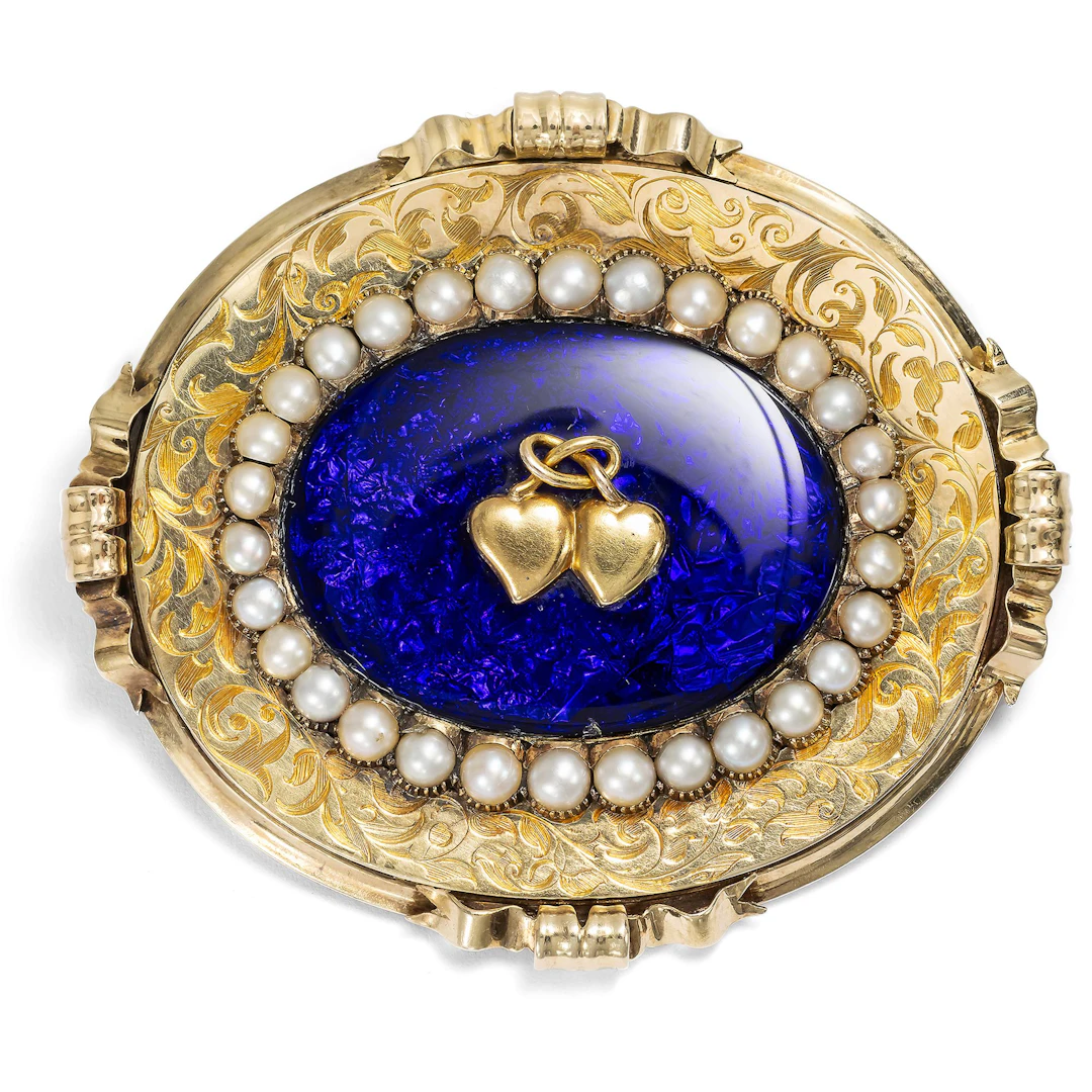 Large Commemorative Gold Brooch with Pearls, Great Britain 1854