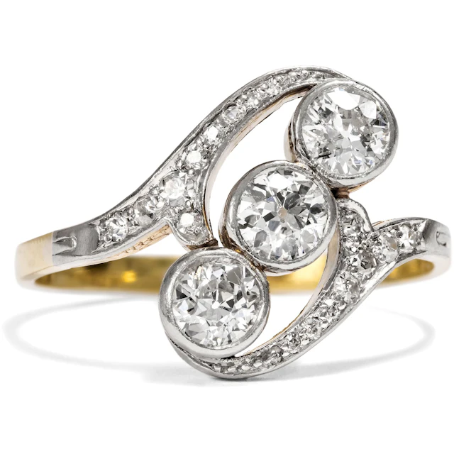 Antique Ring with Diamonds in Gold & Platinum, c. 1905