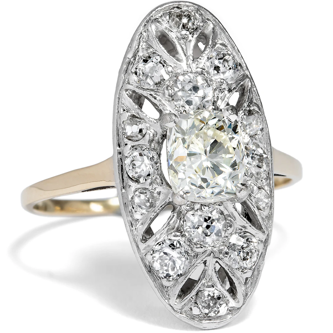 Elegant Art Déco Ring with Large Old Cut Diamond, c. 1925