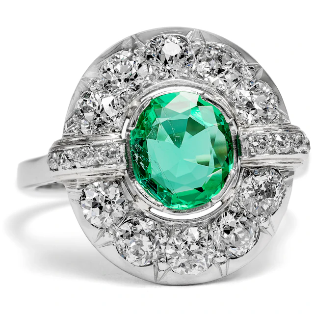 Fine Colombian Emerald and Diamond Déco Ring, French, c. 1930s