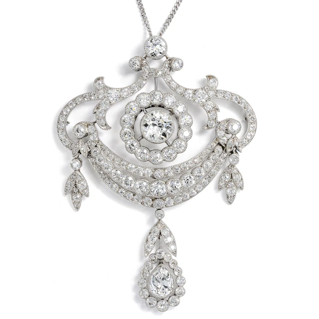Magnificent Pendant with Diamonds in Platinum, c. 1910