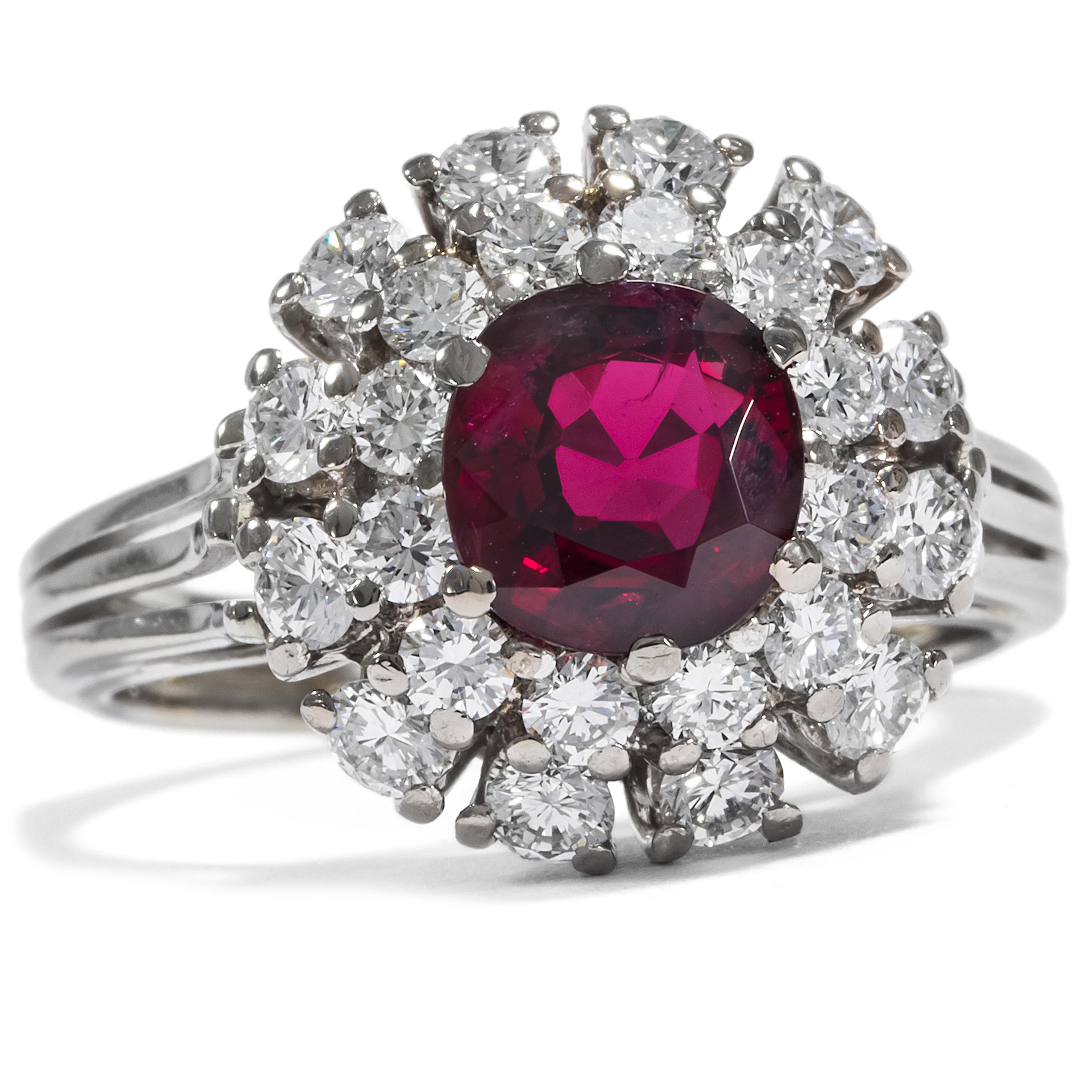 Elegant Vintage White Gold Ring With Natural Ruby & Diamonds, ca. 1970