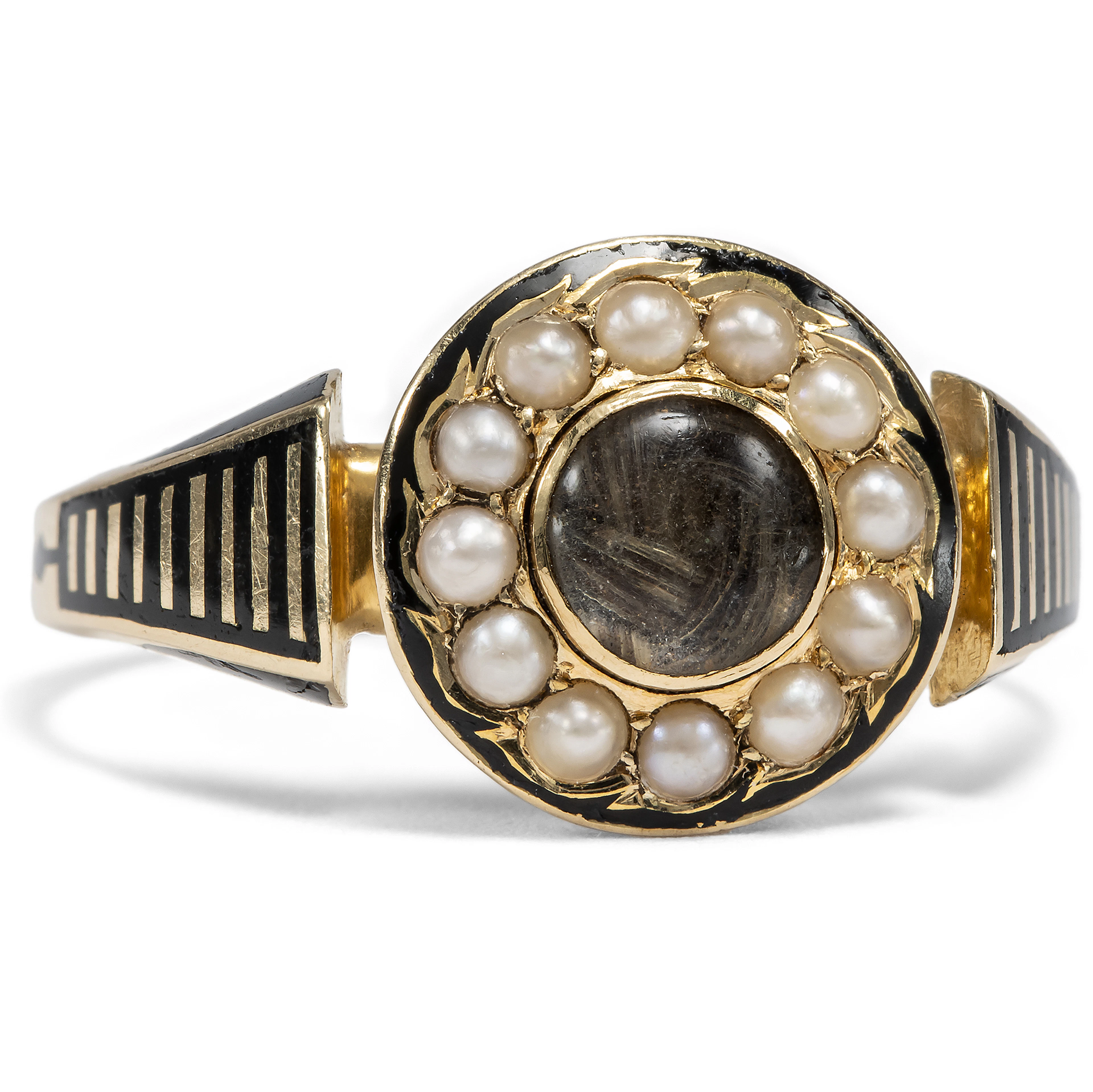 Victorian Mourning Ring with Braided Hair & Pearls In Gold, London c. 1890