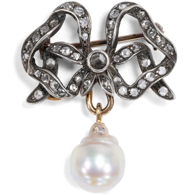 Antique Brooch in Gold & Silver With Rose Cut Diamonds, c. 1890