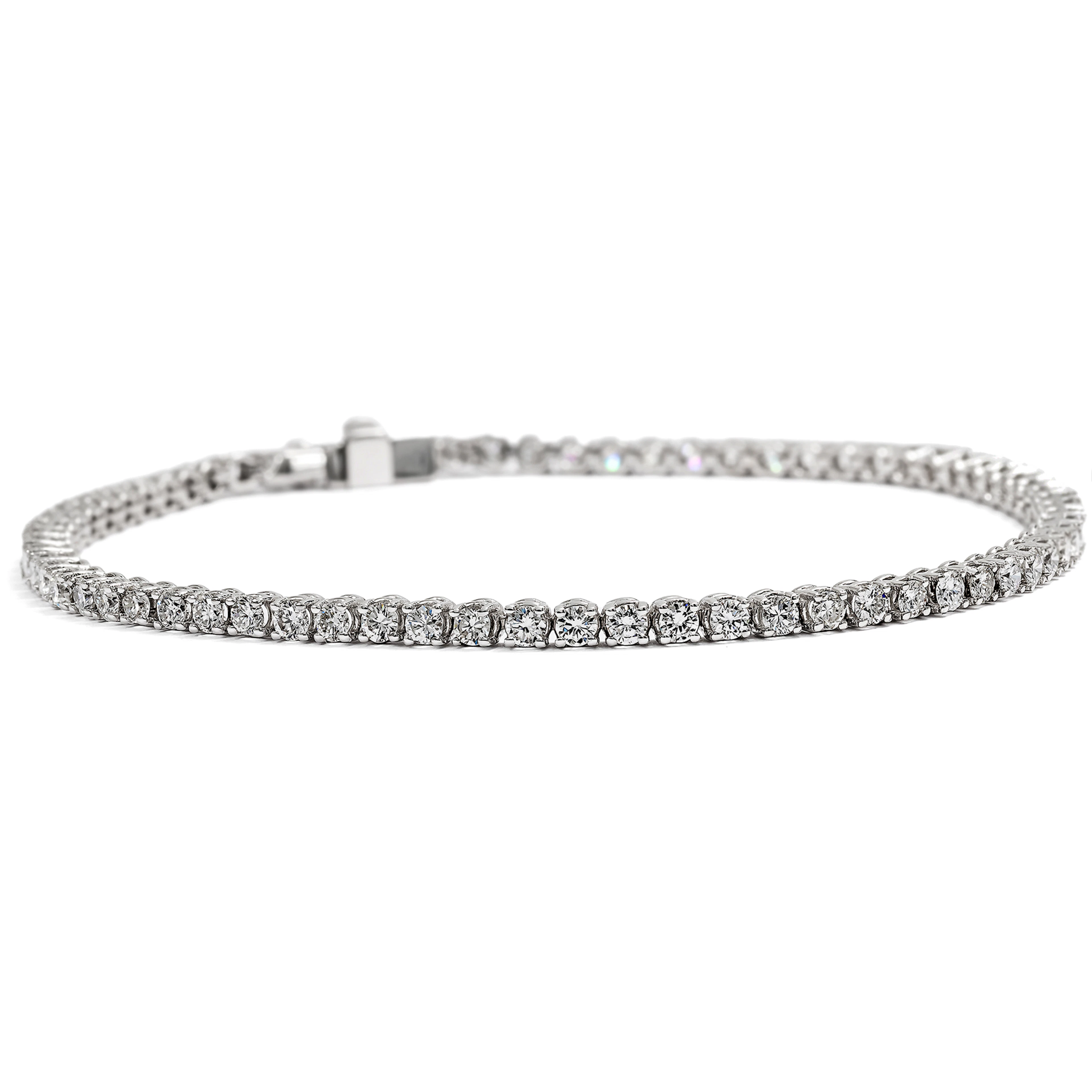 Classic Tennis Bracelet with 2.85 ct Vintage Diamonds in White Gold
