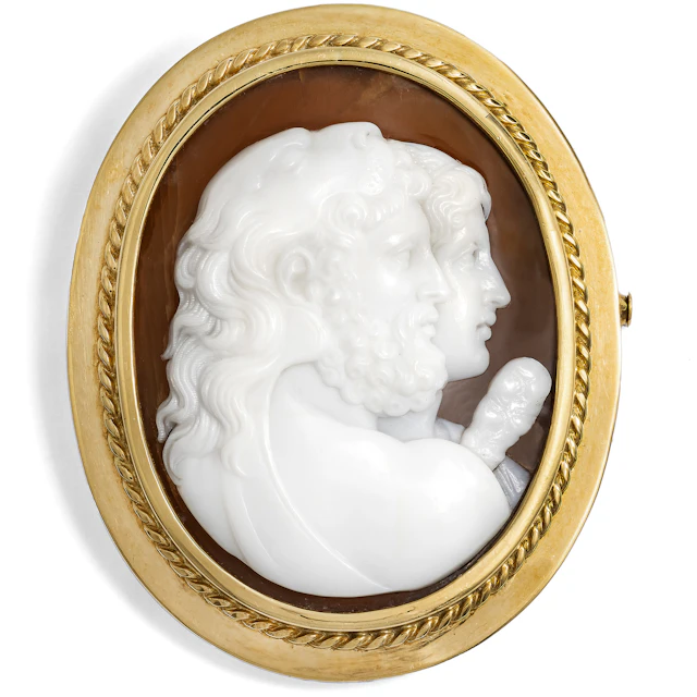 Rare Antique Shell Cameo in a Vintage Gold Setting, c. 1870/1960