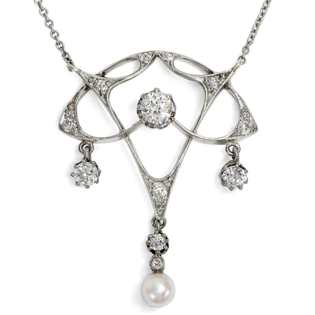 Exquisite Art Nouveau Platinum Necklace with Diamonds & Pearl, c. 1905