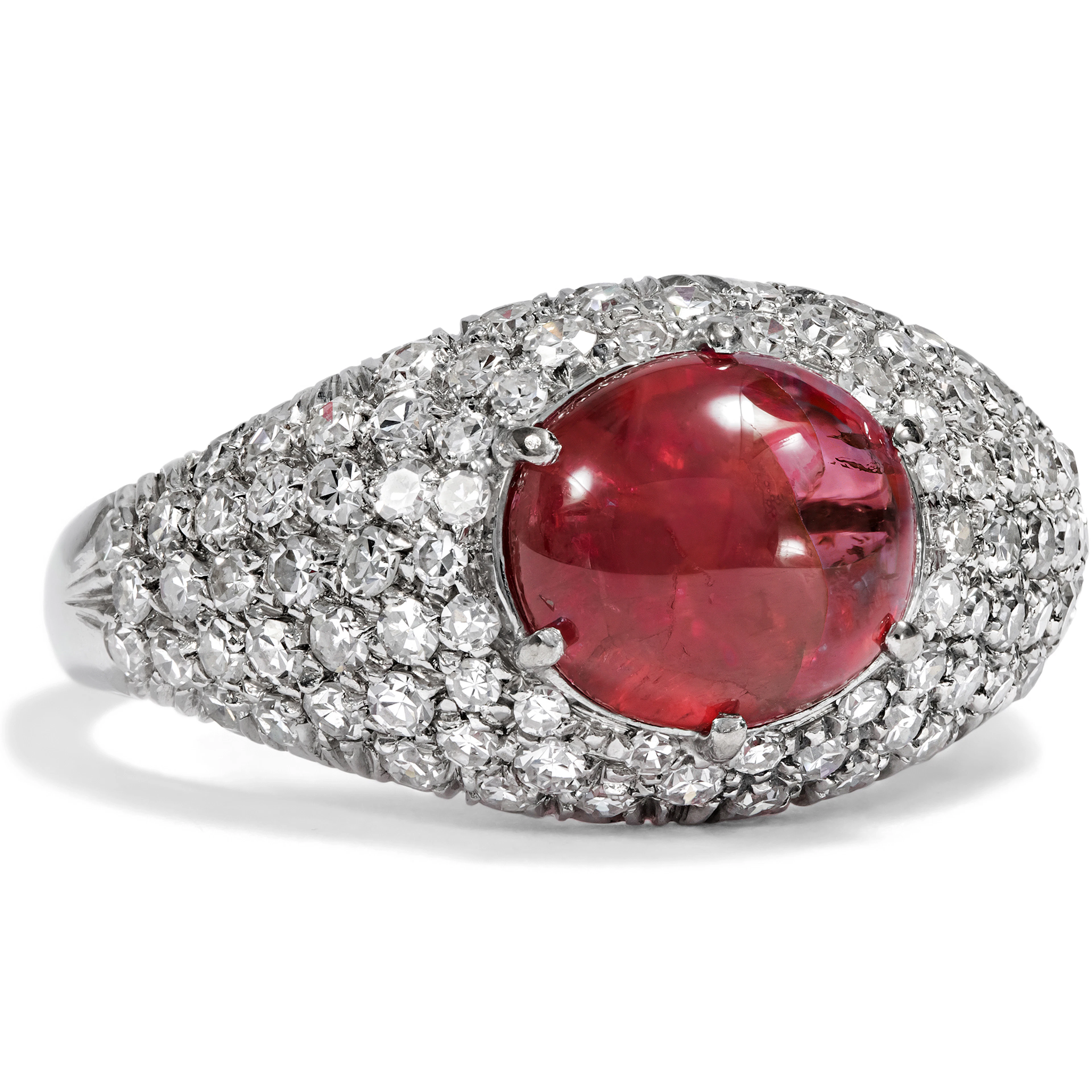 Fine vintage ring with untreated ruby & diamonds, around 1990