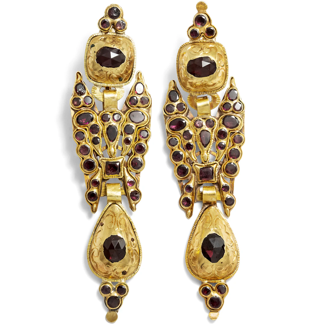 Magnificent Catalan Garnet and Gold Earrings, c. 1800