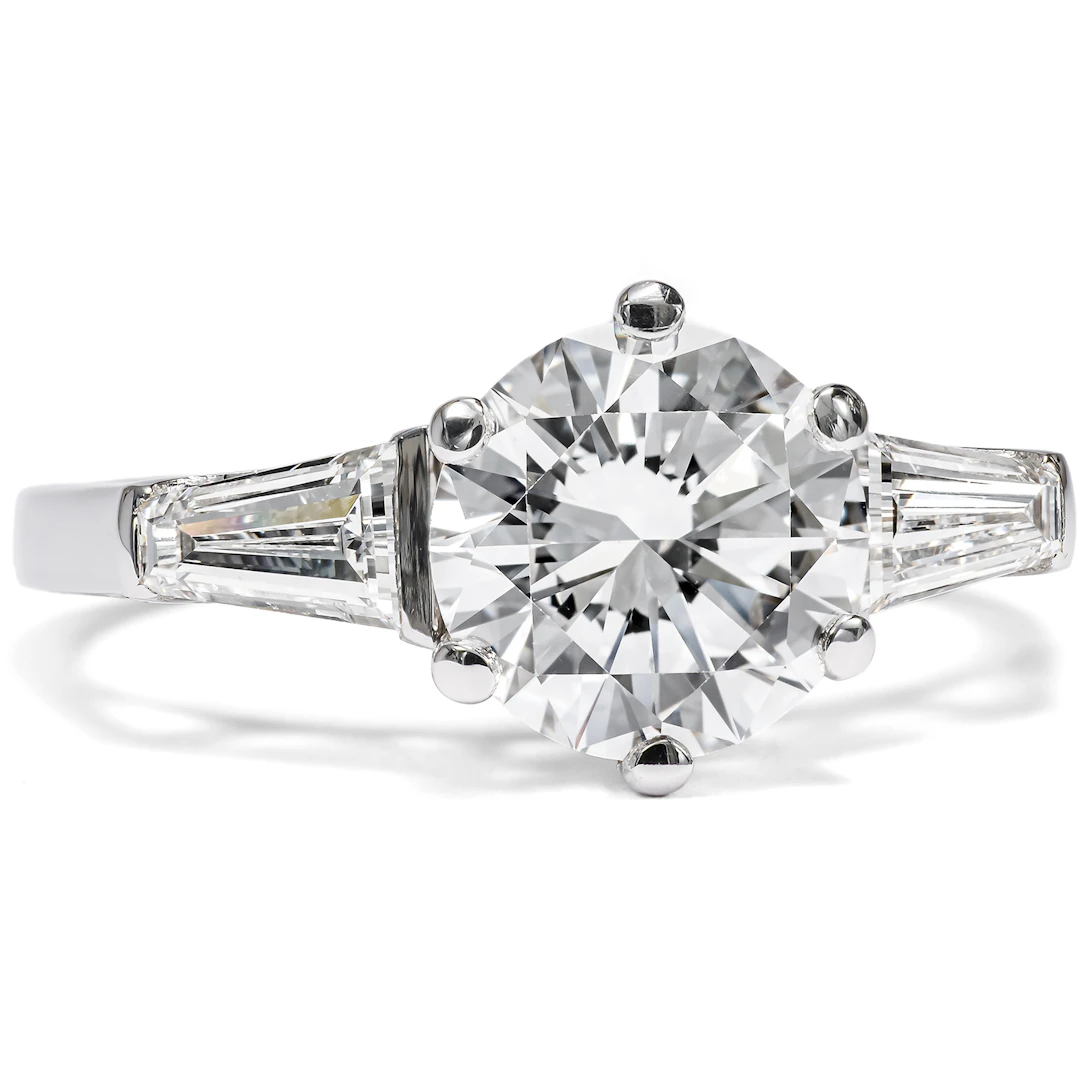 Excellent Vintage Diamond Ring with 1.82 ct Brilliant (D, vsi) in
