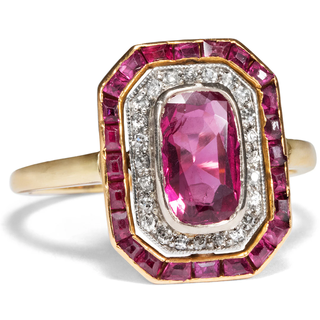 Elegant Antique Ring With Rubies & Diamonds, circa 1915