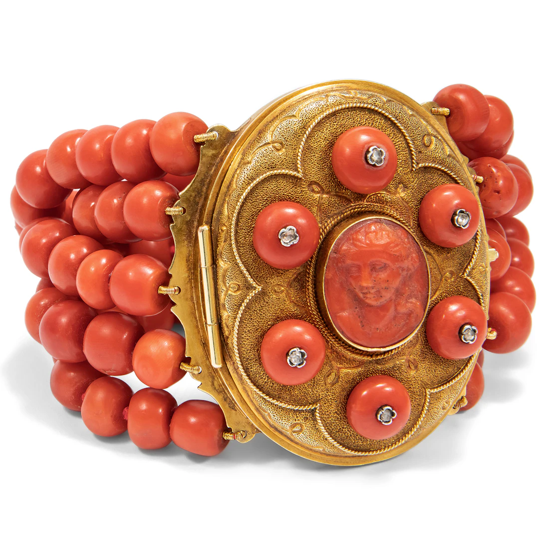 Impressive Bracelet with Cameo made of Coral, Diamonds & Gold, Italy c. 1860