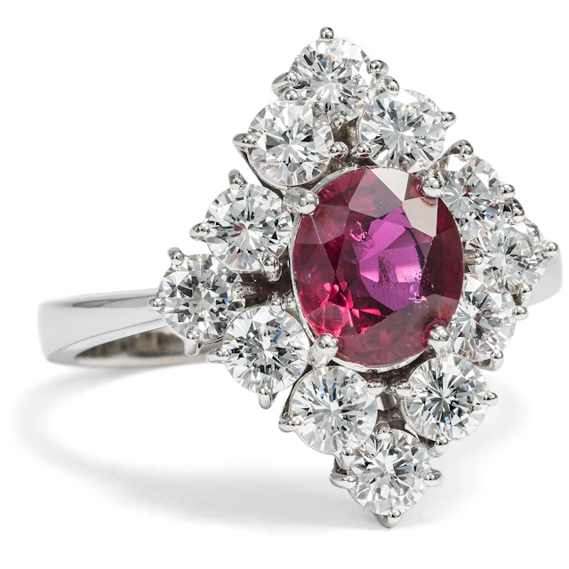 First-Class Vintage Ring With Ruby & Diamonds in White Gold, Italy c. 1975