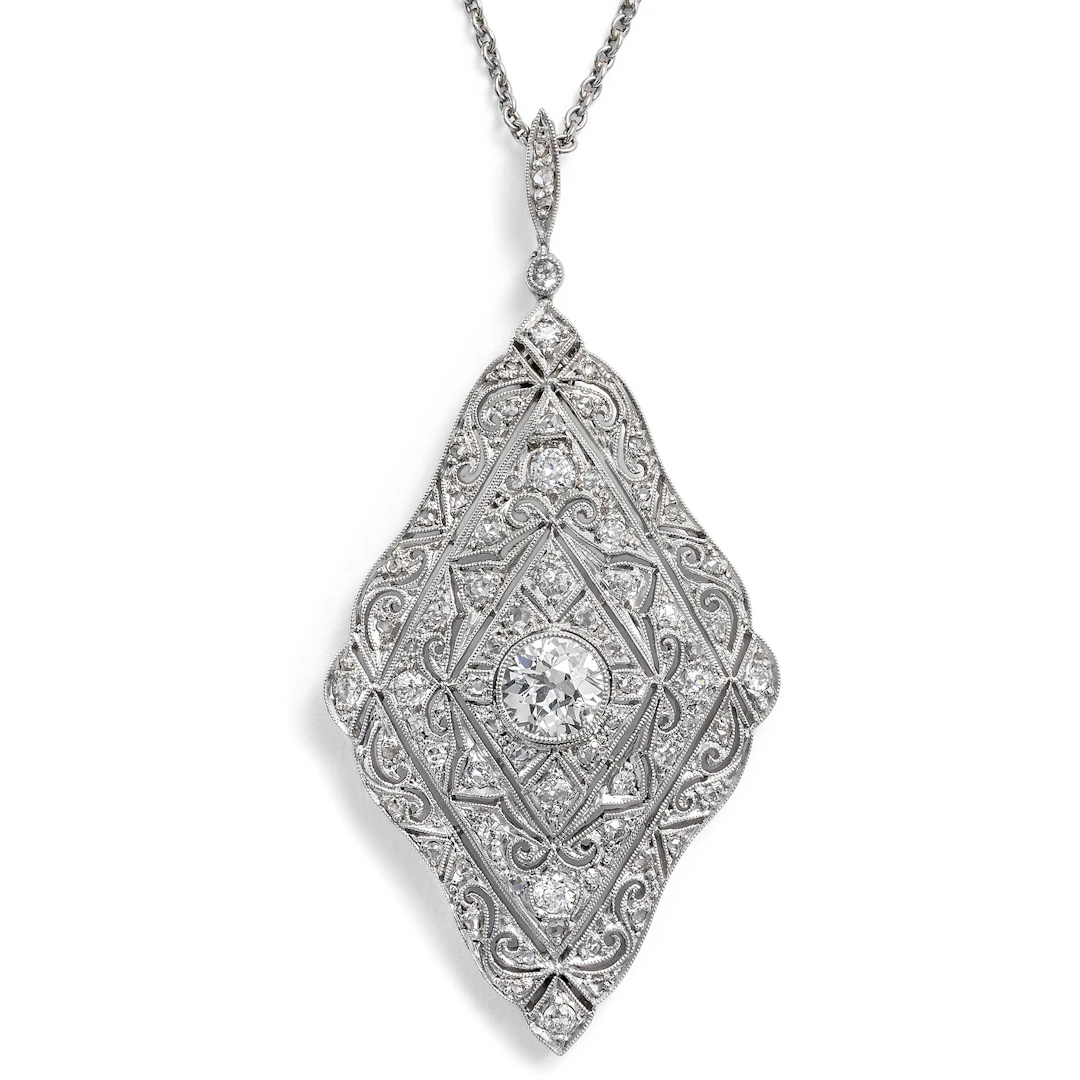 Large Art Deco Pendant with Diamonds in Platinum and White Gold, ca. 1925