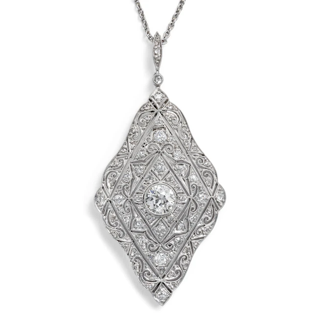 Large Art Deco Pendant with Diamonds in Platinum and White Gold, ca. 1925