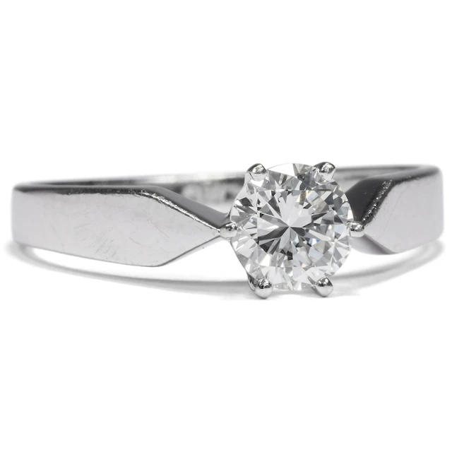 Classic Engagement Ring With 0.60 ct Diamond Solitaire in White Gold, c. 1990