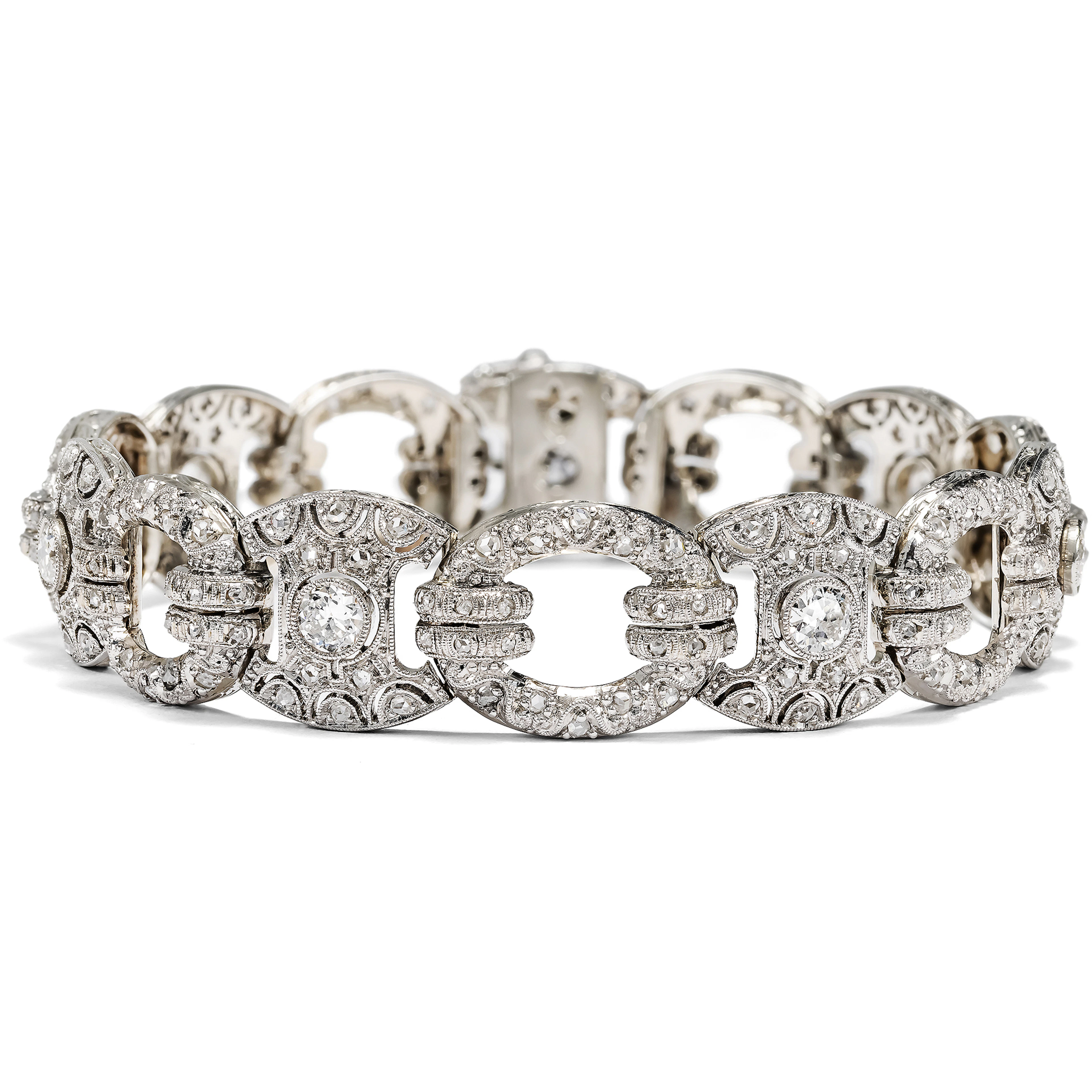 Elegant Diamond Bracelet in White Gold and Platinum, c. 1930