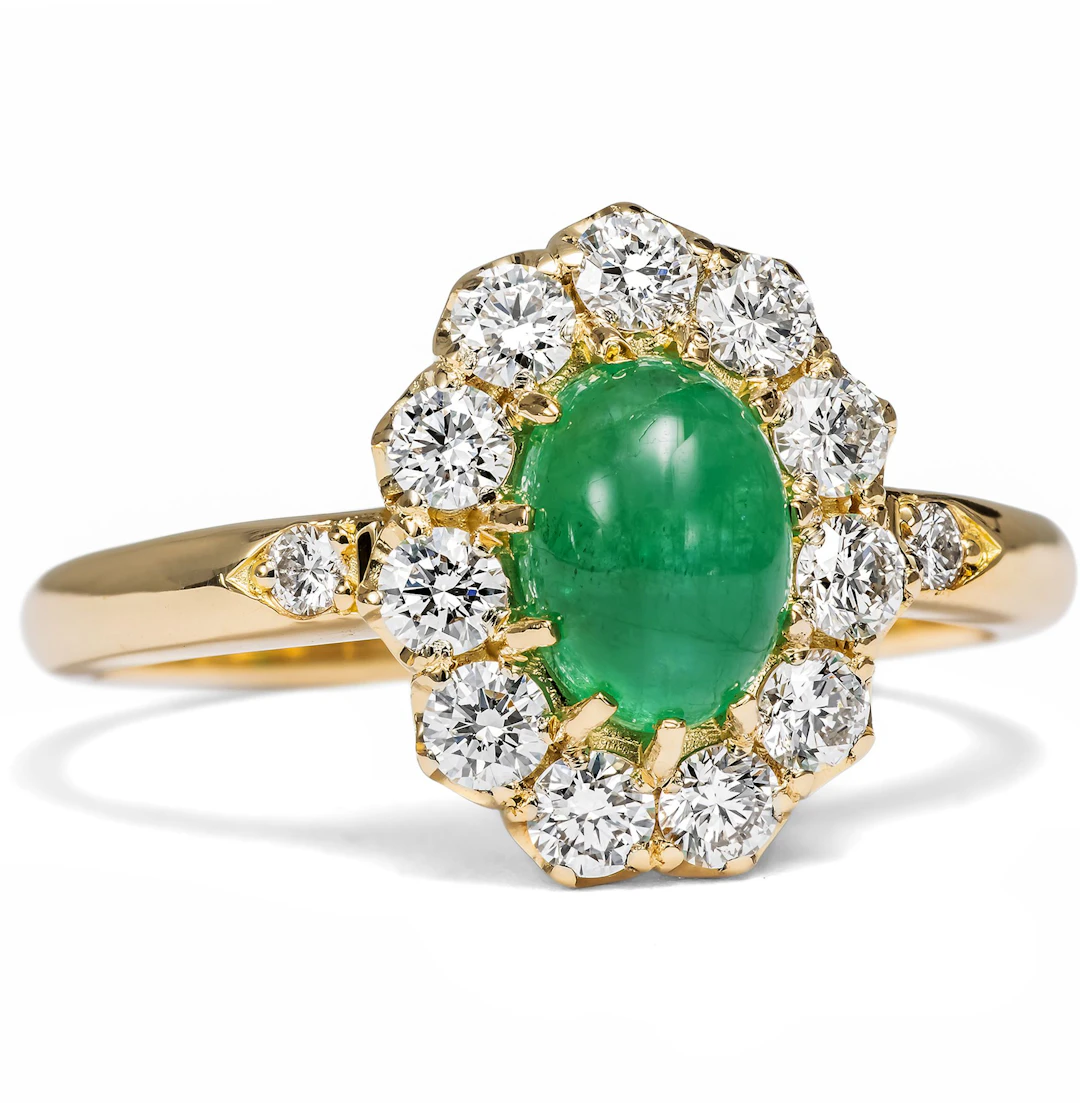 Elegant Ring with an Emerald and Diamonds in Gold, From Our Workshop