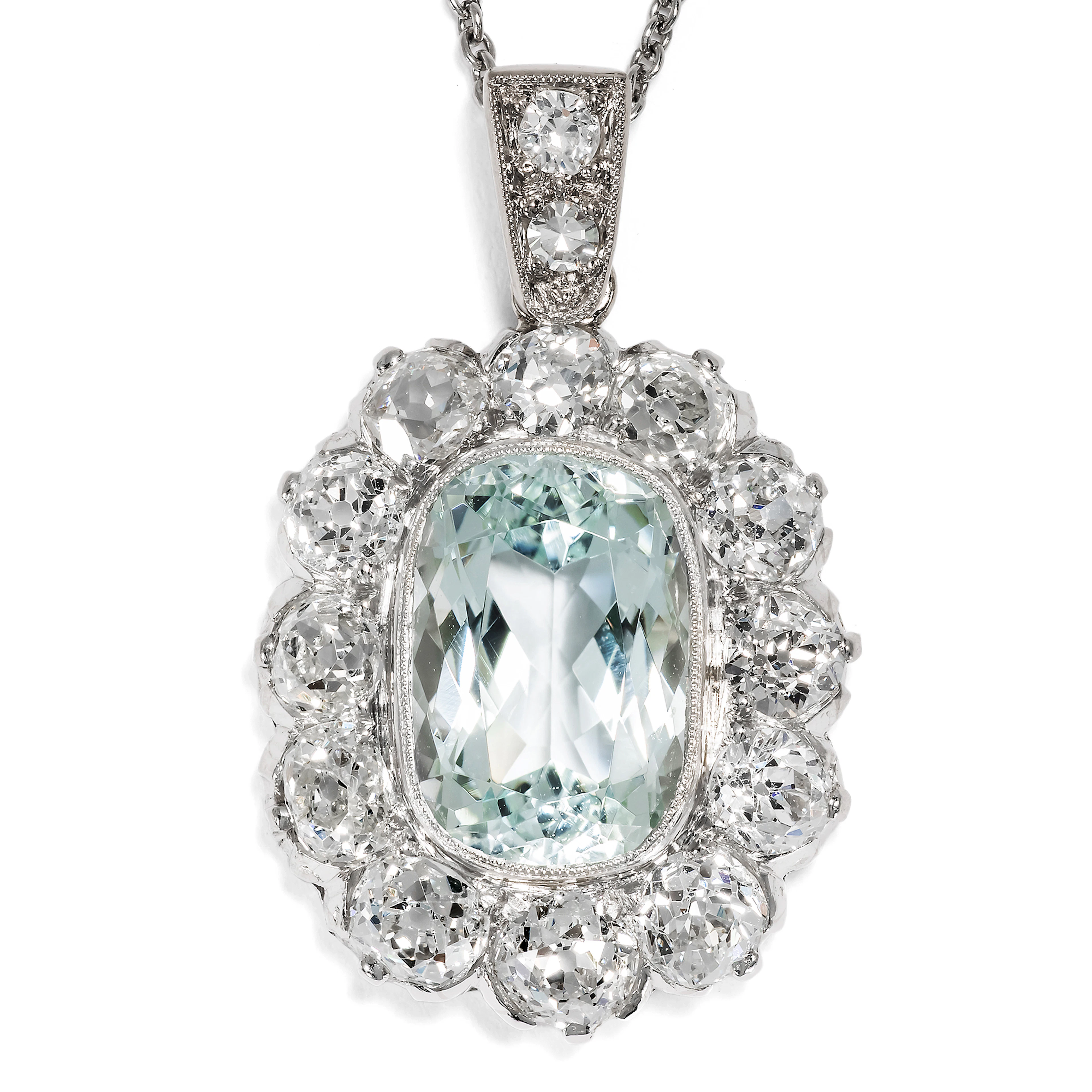 Timeless Aquamarine Pendant With Diamonds in Platinum, c. 1910 & later