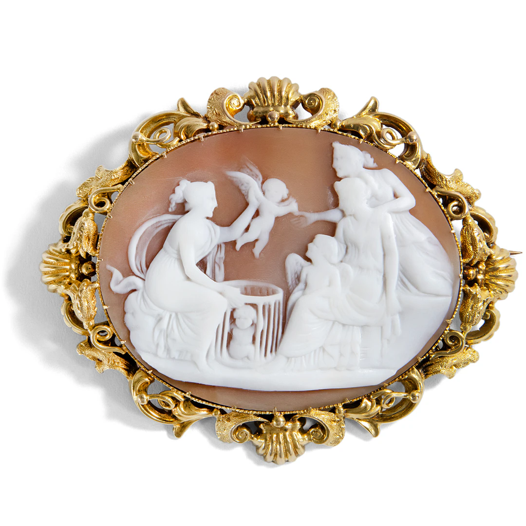 Antique Cameo Gold Brooch With the So-Called "Cupid Dealer", c. 1845