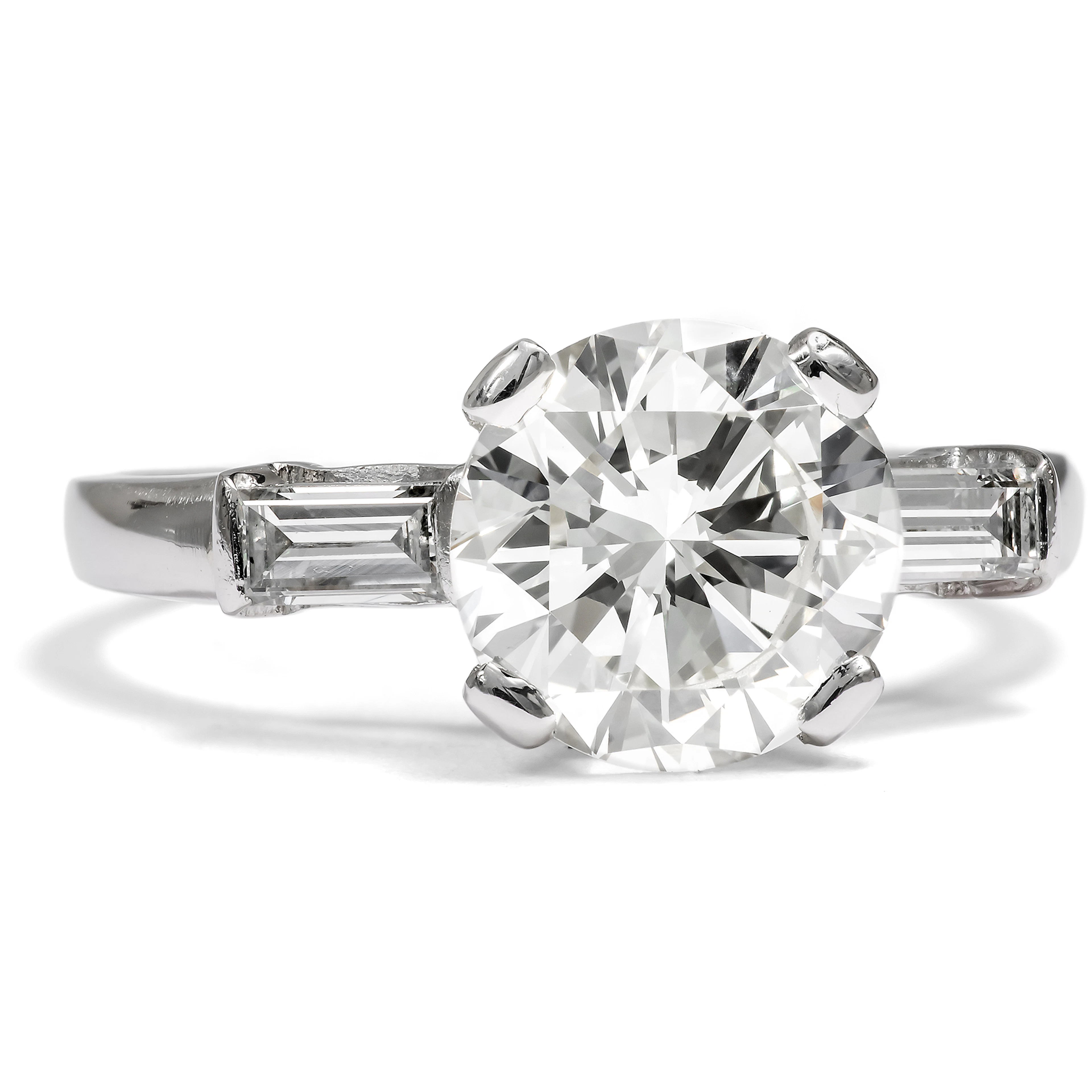 Precious Vintage Engagement Ring with 2.20 ct Brilliant in Platinum, c. 1965
