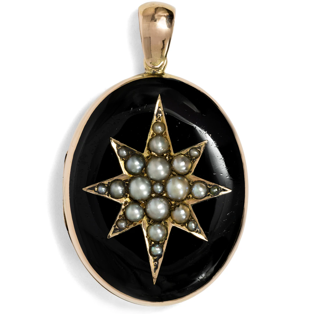Large Antique Locket Pendant Made of Onyx, Gold & Enamel, Circa 1875