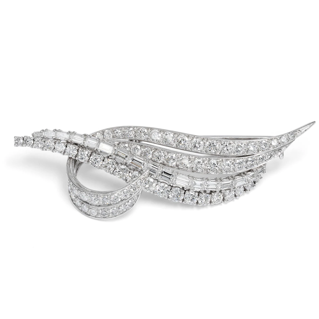 Vintage Brooch with 6.30 ct Diamonds in Platinum, Paris c. 1960