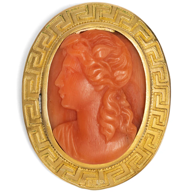 Antique Coral Cameo Depicting a Bacchante in Gold, as a Pendant, c. 1910