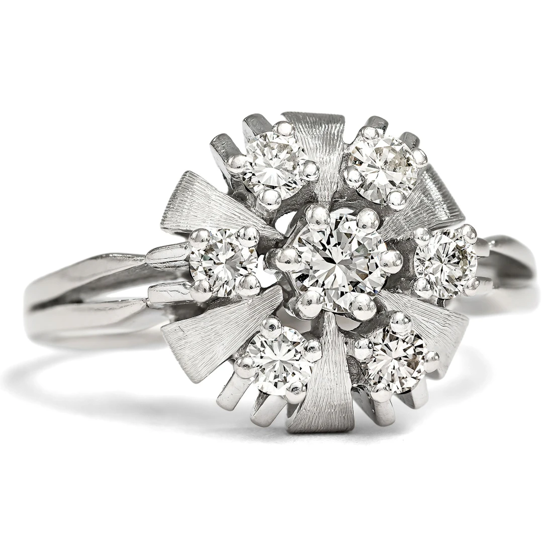 Vintage Diamond Cluster Ring in White Gold, c. 1970s