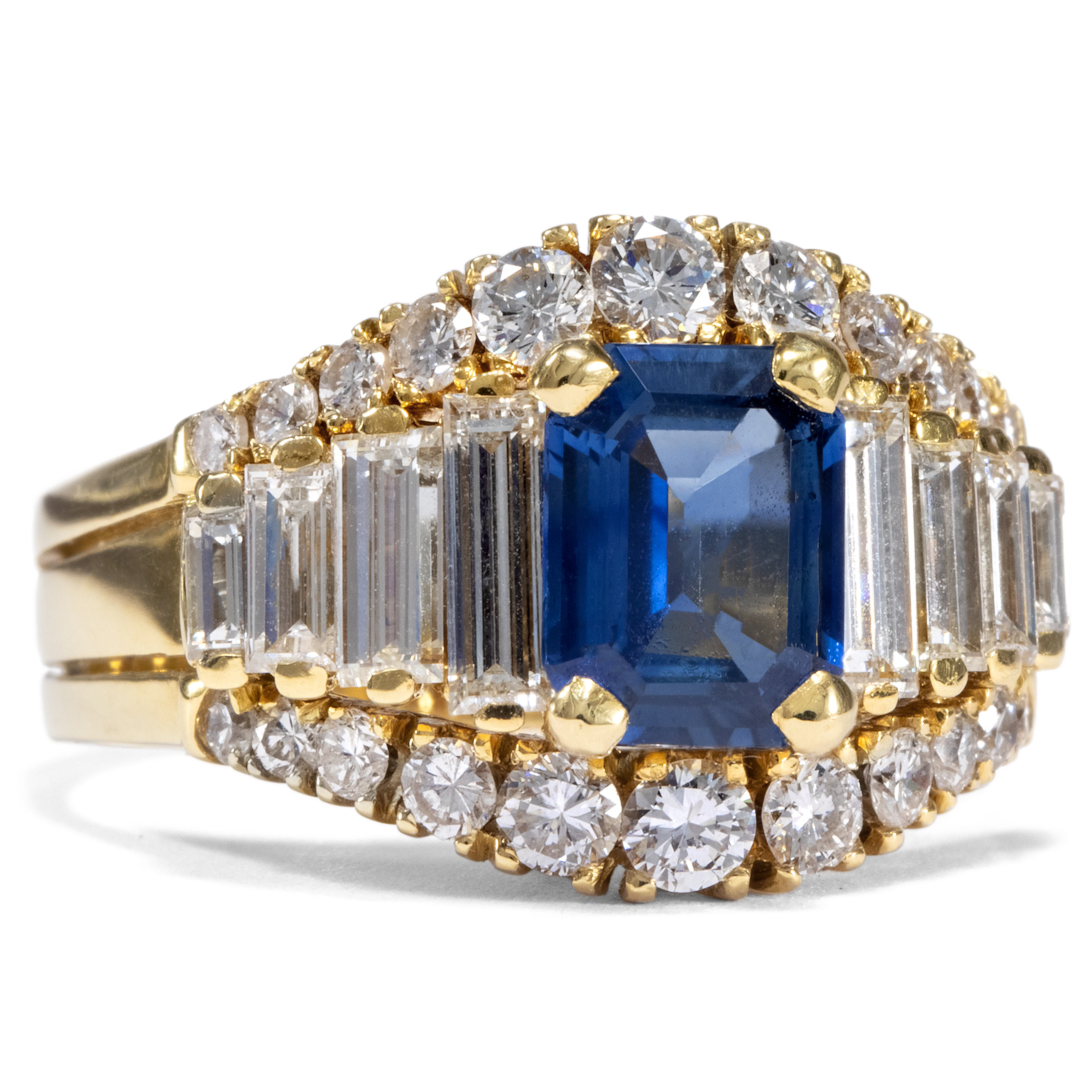 Vintage Sapphire Ring With Diamonds & Diamond Baguettes in Gold, 1980s