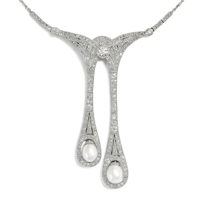 Precious "Lavallière" Necklace with Natural Pearls & Diamonds in Platinum