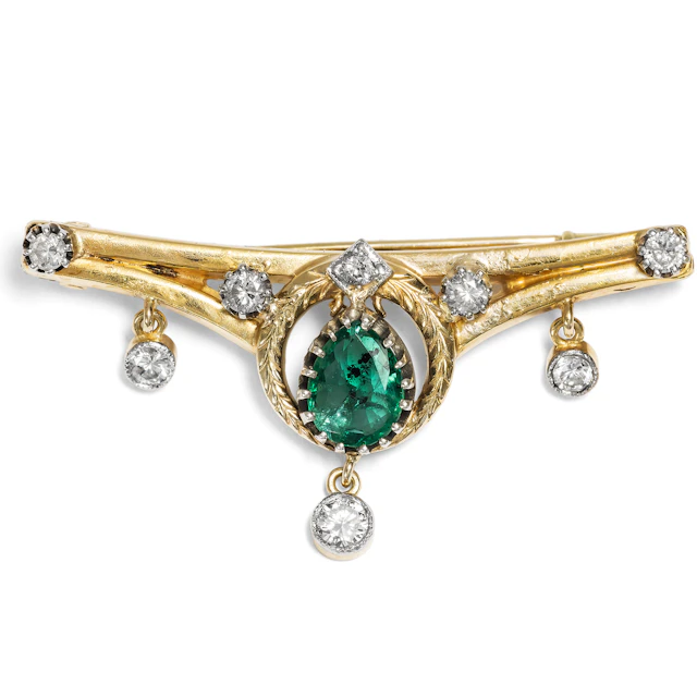 Magnificent brooch with emerald & diamonds from antique elements