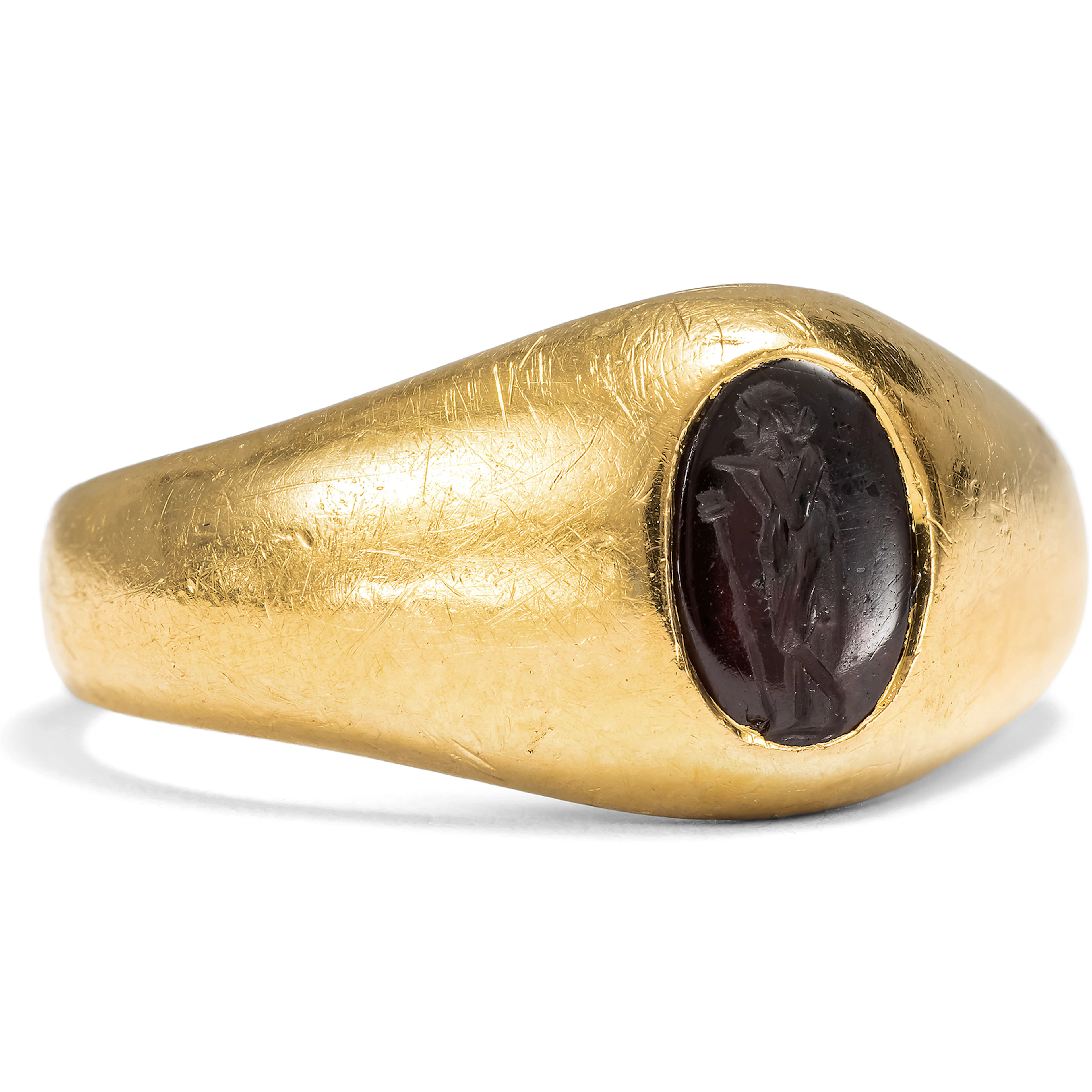 Roman cameo depicting Hebe in a Vintage Gold Ring, 2nd Century A.D.